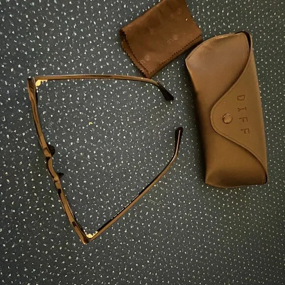 Diff Eyewear MAXWELL - BLACK + BLUE LIGHT TECHNOLOGY - Picture 5 of 6